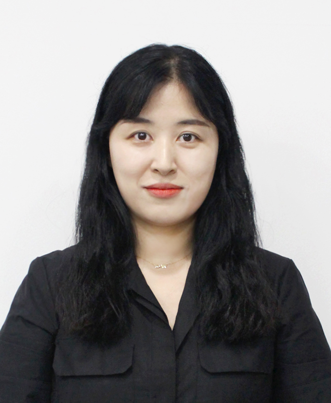 김수정 교수 증명사진