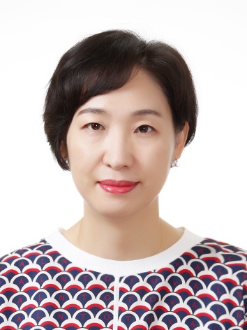 한영화 교수 증명사진