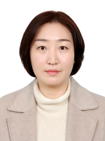 김소연 교수 증명사진